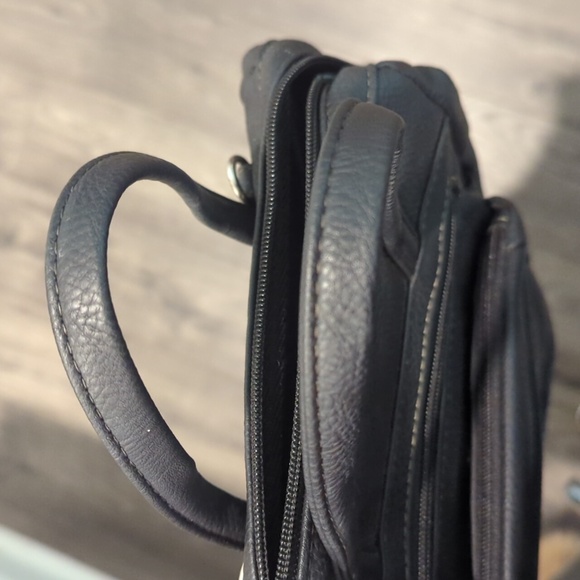 Multi Sac™ Black Handbag w/Silver Hardware Zippered Closure NWOT - Picture 15 of 15